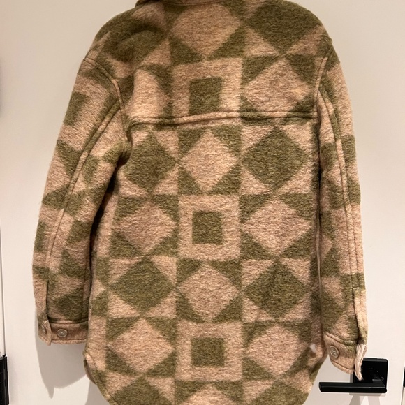 Aritzia Wilfred Free Ganna Light Shacket in XS - Picture 4 of 4